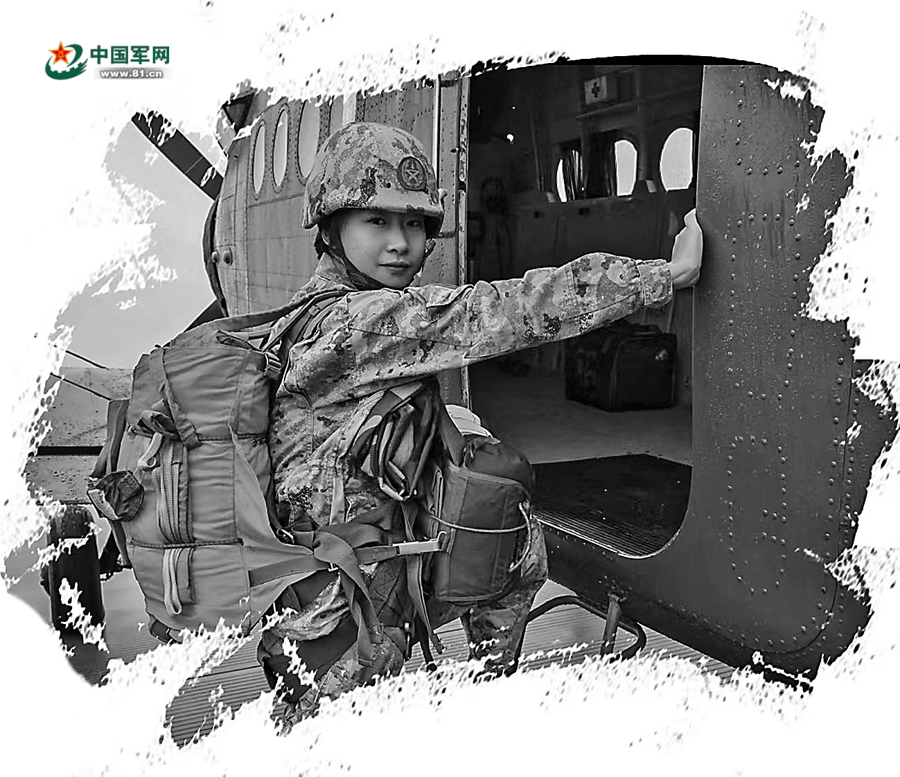 熊猫体育资讯：全军首批取得跳伞员资格认证的文职女教员她到底有多牛？