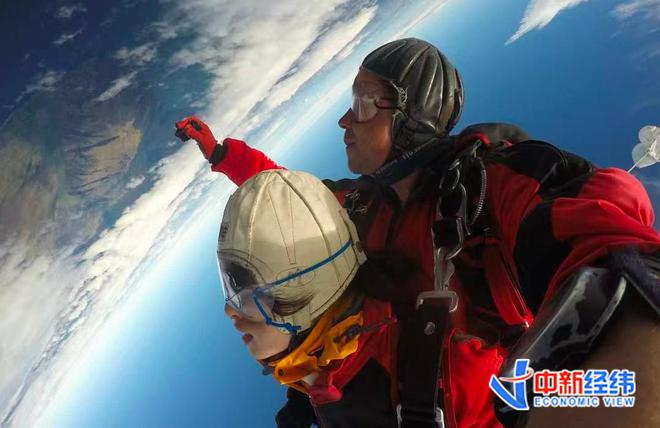 对线米高空给别人拍照是什么体验？(图3)