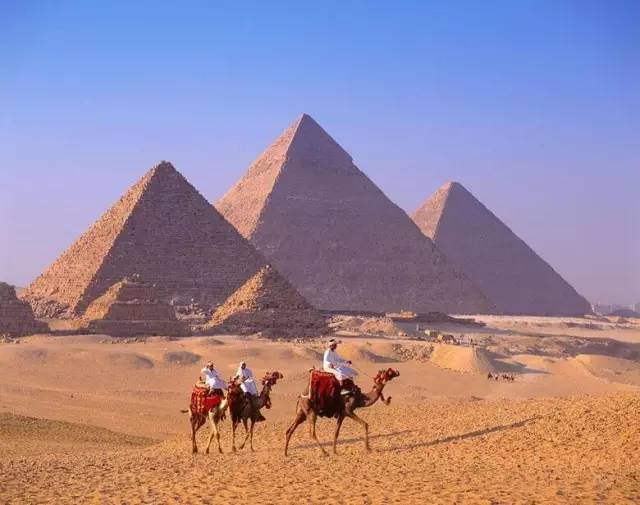 熊猫体育资讯：网友评选人生最酷的33个旅行体验你尝试过几个？(图5)