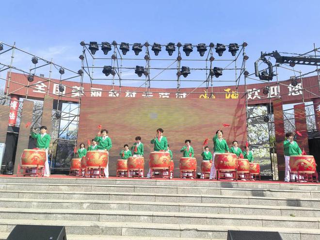 六大主题带动赏花经济潍坊召开第十六届山阳梨花节