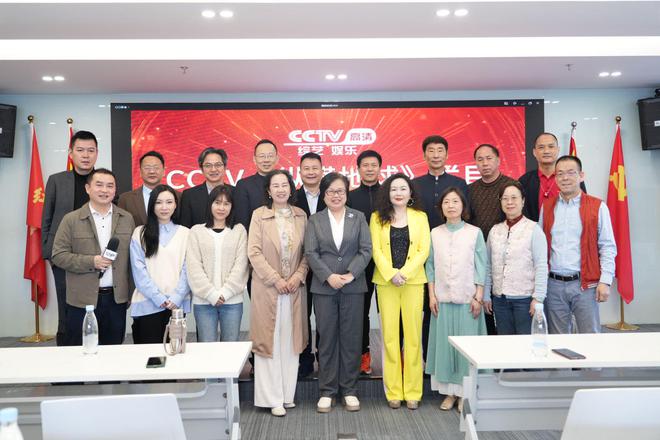 熊猫体育：白斌：向极限进发以脚步丈量0至8848的征途(图2)