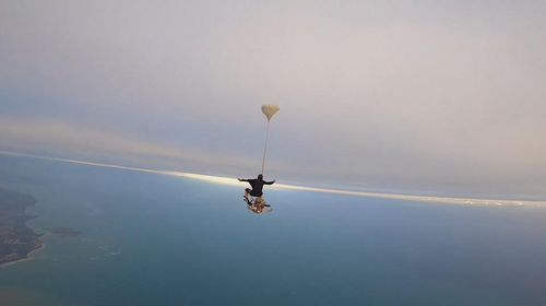 熊猫体育：发展“低空+”多元场景消费 快来梁平感受4000米高空跳伞