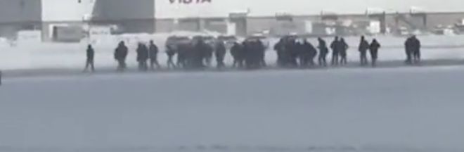 80人全部生还！达美航空坠毁新视频曝光(图5)