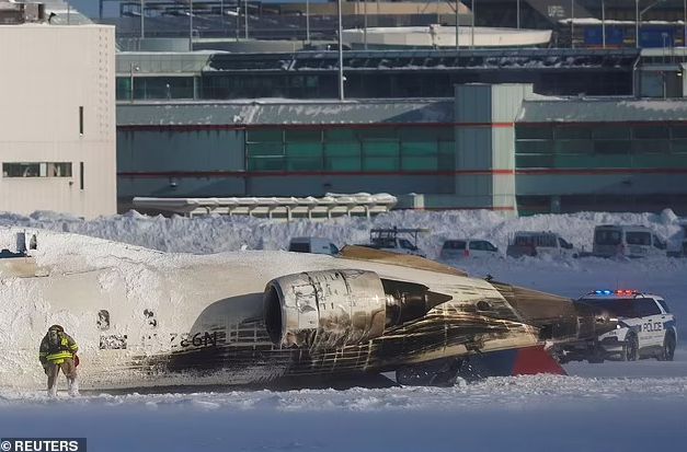 80人全部生还！达美航空坠毁新视频曝光(图4)