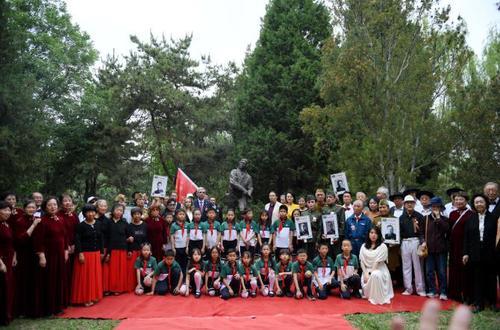 熊猫体育：纪念中国人民抗日战争、苏联伟大卫国战争暨世界反法西斯胜利80周年文化活动在北京金台艺术馆举行