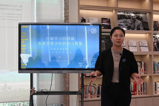 熊猫体育：西安欧亚学院文化传媒学院：看传媒教育如何拆掉高墙玩转边界(图8)