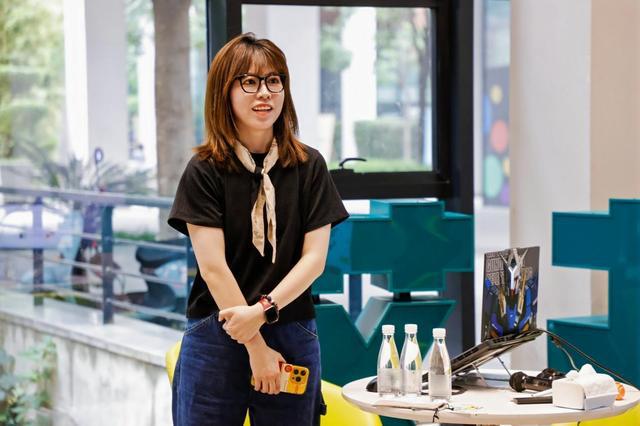 熊猫体育：西安欧亚学院文化传媒学院：看传媒教育如何拆掉高墙玩转边界(图18)