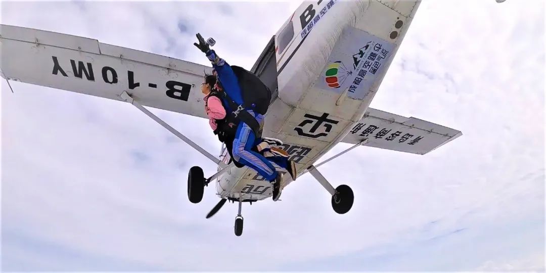 五一消费热观察⑤｜成都“低空+文旅”有多“热”？预计接待超18万人次(图1)
