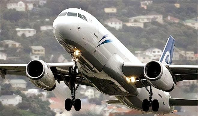 回顾：若飞机失事从5000米高空自由落体掉入水中有机会存活吗？(图20)
