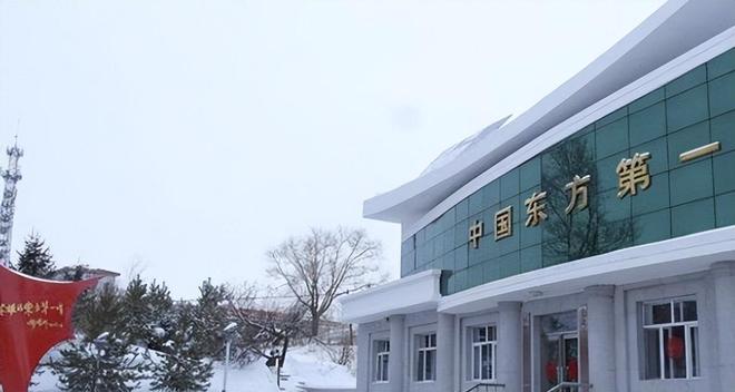 中国天黑最早的地方：下午三点就黑天全镇只剩一户人家守着太阳(图12)