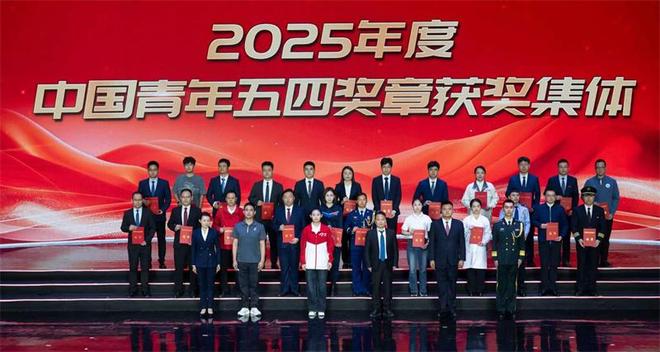 “他们护边我们护航未来”(图1)