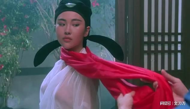 熊猫体育：“大尺度”女星的瓜！(图32)
