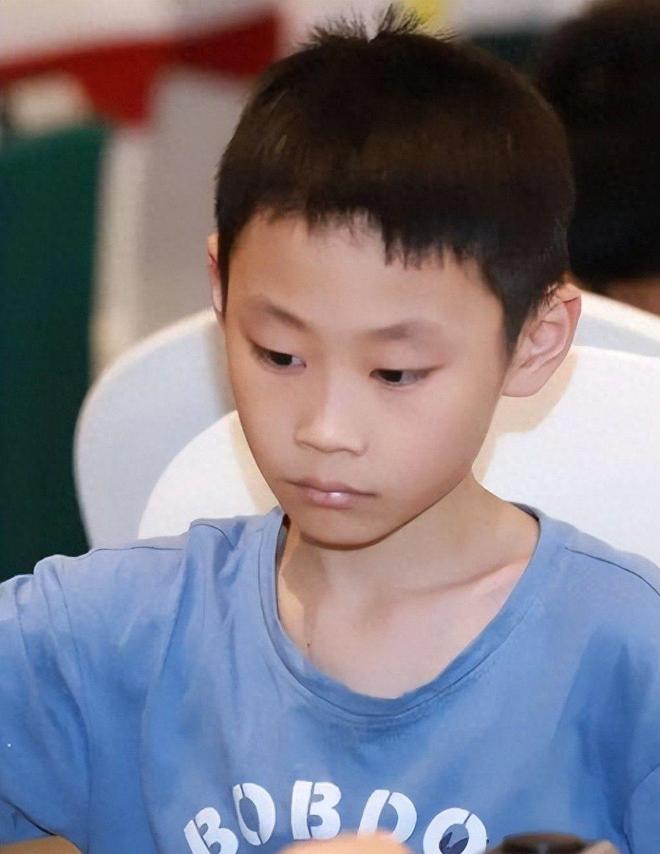 9岁围棋冠军轻生后续父亲口碑很差打走2任妻子知情人透更多(图1)