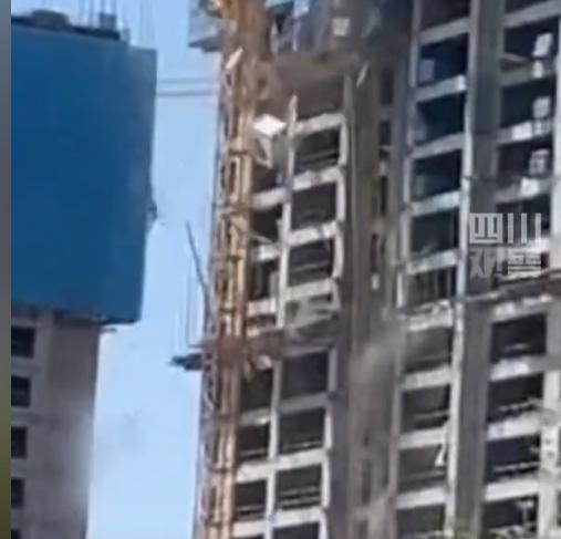 熊猫体育：甘肃3名工人坠亡后续：罪魁祸首曝光现场画面流出更多细节被扒(图6)