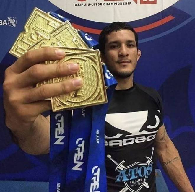 从加州浪潮到中国街头：BADBOY的叛逆潮流40年征服之路(图3)