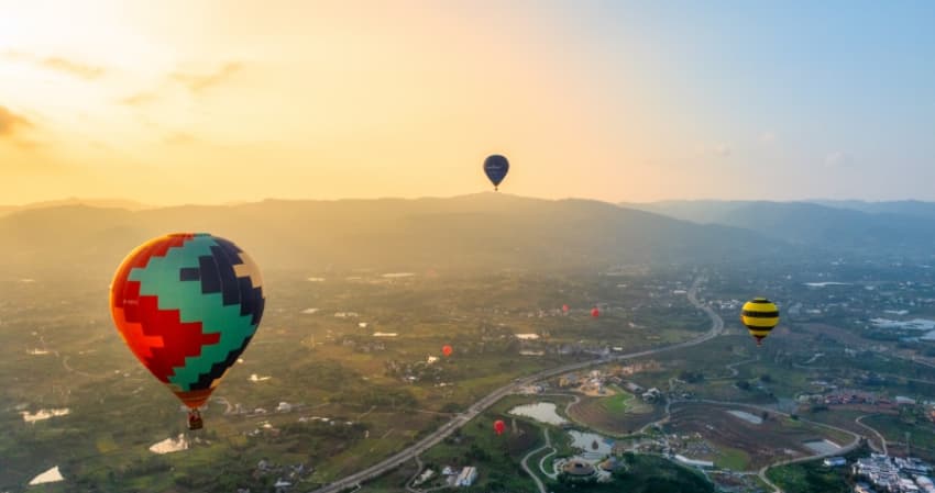 熊猫体育资讯：2025年全国热气球精英赛（四川金堂站）暨成都市低空文旅消费季活动即将启幕(图4)