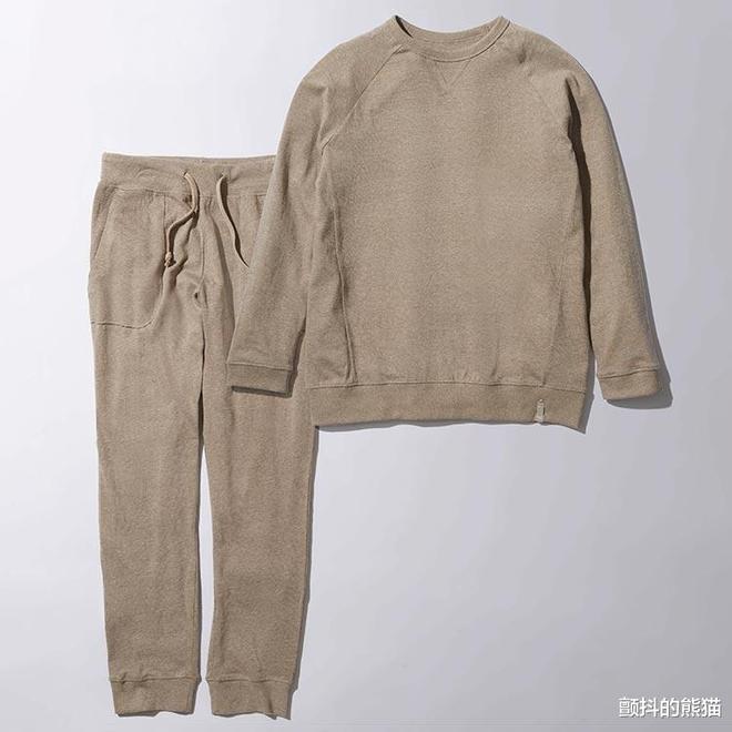 封神级机内穿搭！看看日本航空头等舱专属休闲服(图3)