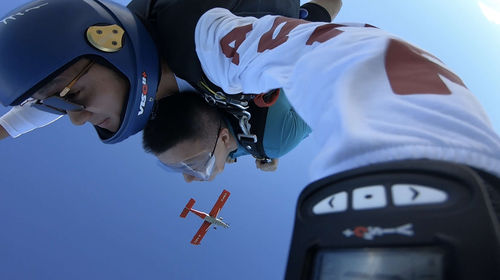 熊猫体育资讯：美军如入无人之境救走跳伞飞行员伊朗下了格杀令：见到就开枪(图1)